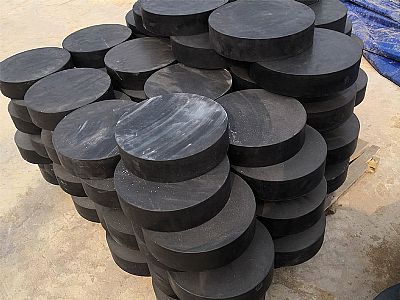 邳州市板式橡胶支座由若干层橡胶片与薄钢板经加压硫化